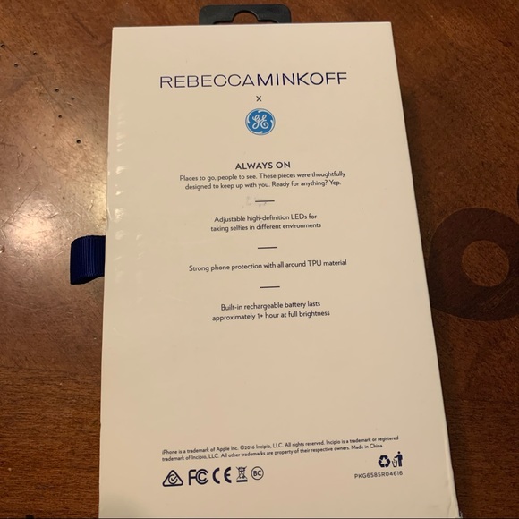 Rebecca Minkoff Glow Selfie Case IPhone 7 Plus - Picture 7 of 11